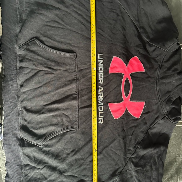 Under Armour Black Hoodie with Pink Logo size 3X - Picture 3 of 3